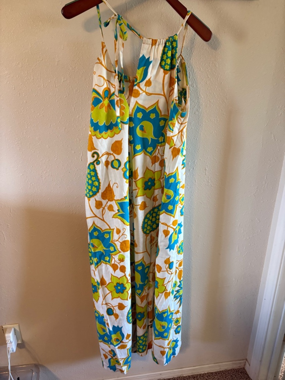 ANDRADE White Maxi Dress with Blue, Green and Gold Floral Print - Picture 6 of 10
